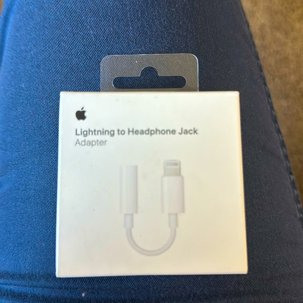 NWT Apple Adapter